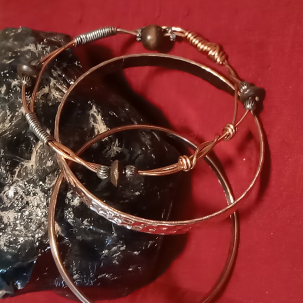 Vintage Copper bangle's 1 wire wrap with beads 2 solid bangle bracelets oversize